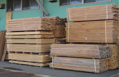 豊富な木材在庫と